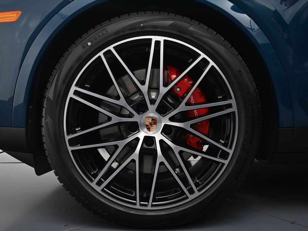 New 2026 Porsche Cayenne S image 26
