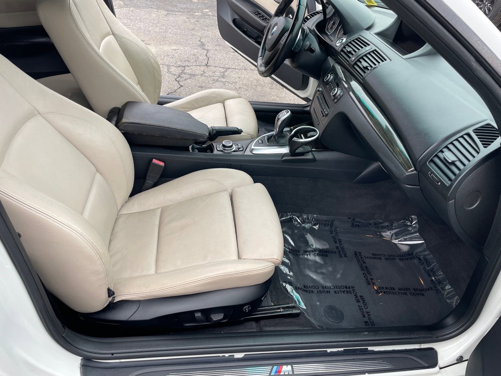 Used 2013 BMW 135i Convertible image 11