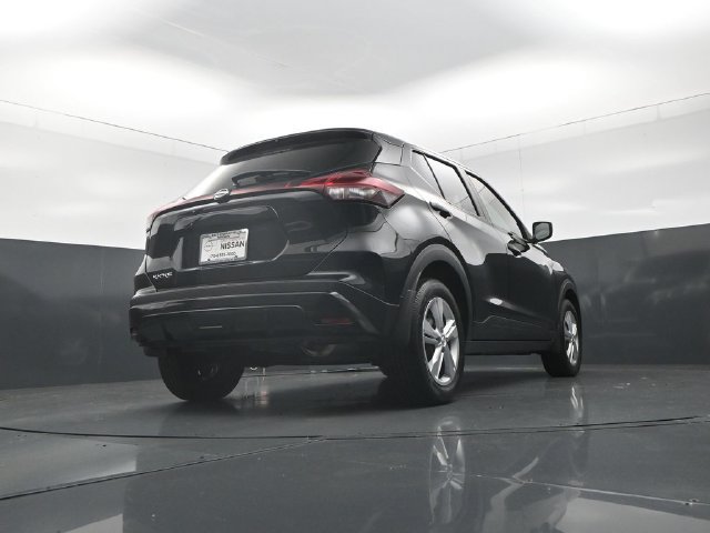 Certified 2025 Nissan Kicks Play S w/ Interior Electronics Package FWD image 35