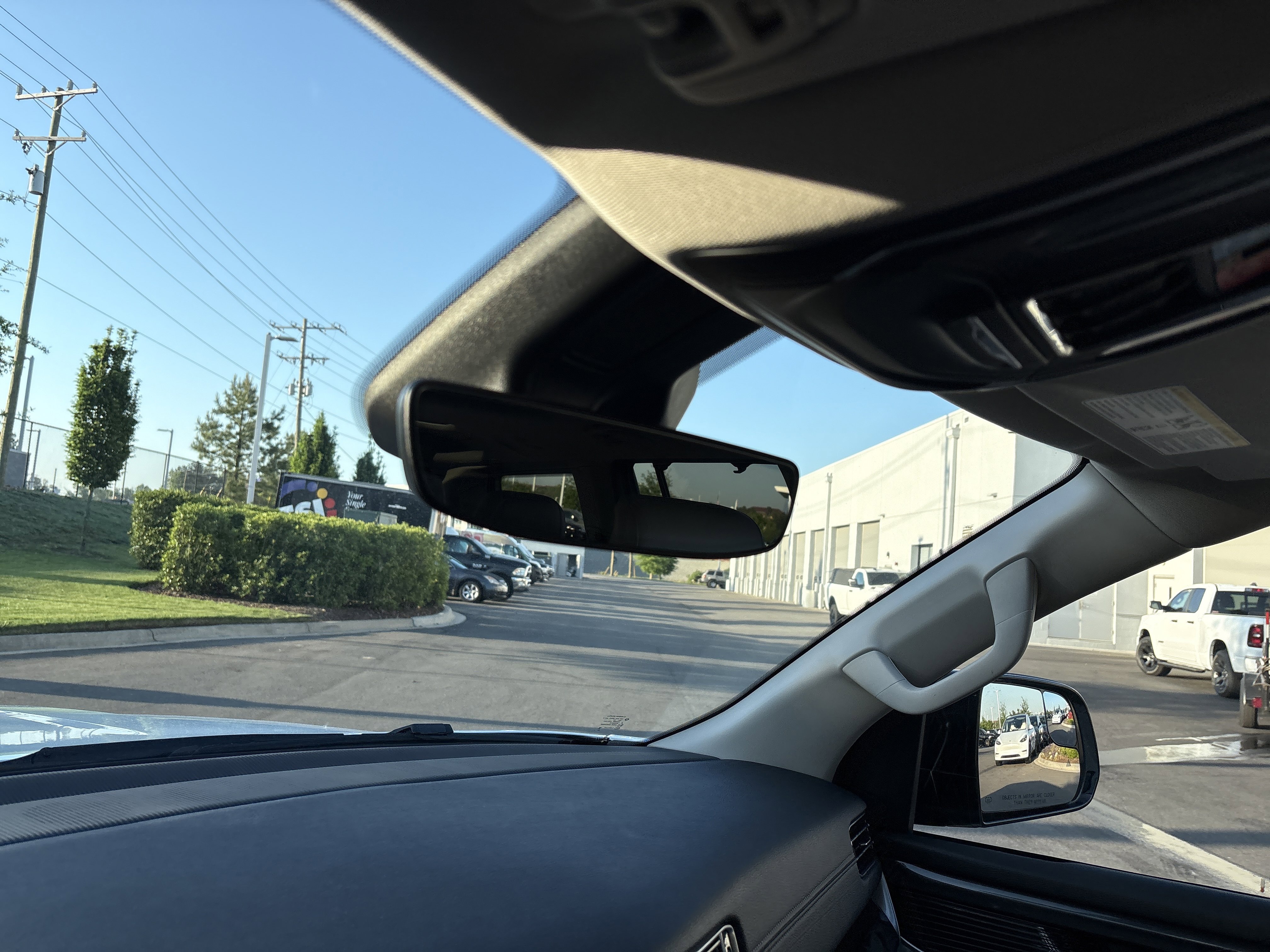 Used 2024 Jeep Wagoneer 2WD w/ Premium Group I image 27