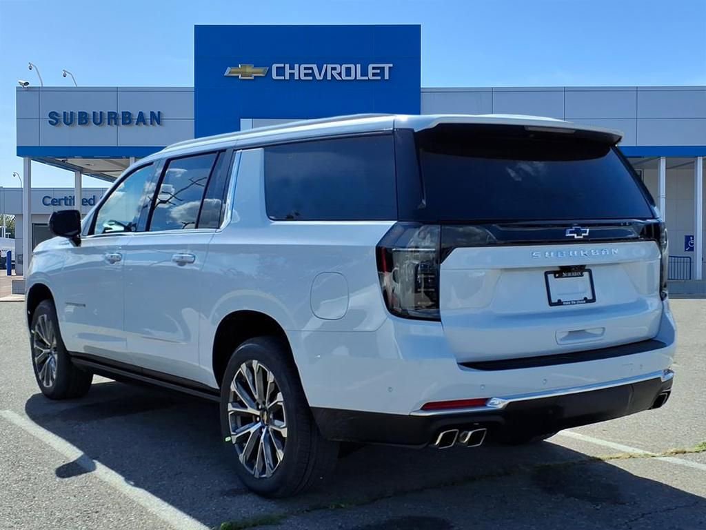 New 2026 Chevrolet Suburban High Country image 6