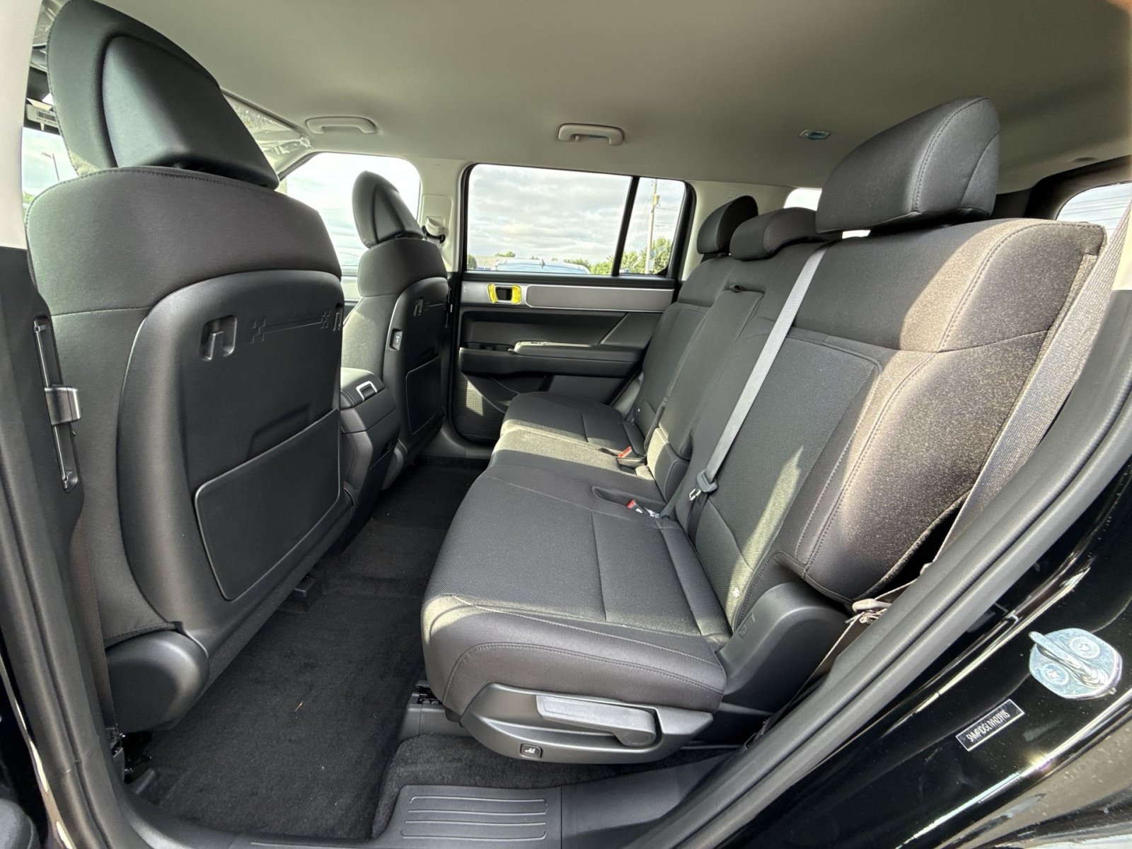 New 2027 Hyundai Santa Fe SE AWD/4WD image 25