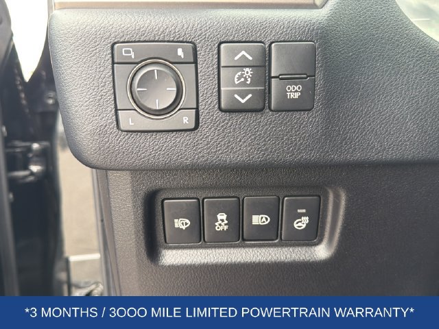 Used 2022 Lexus GX 460 Premium AWD/4WD image 13