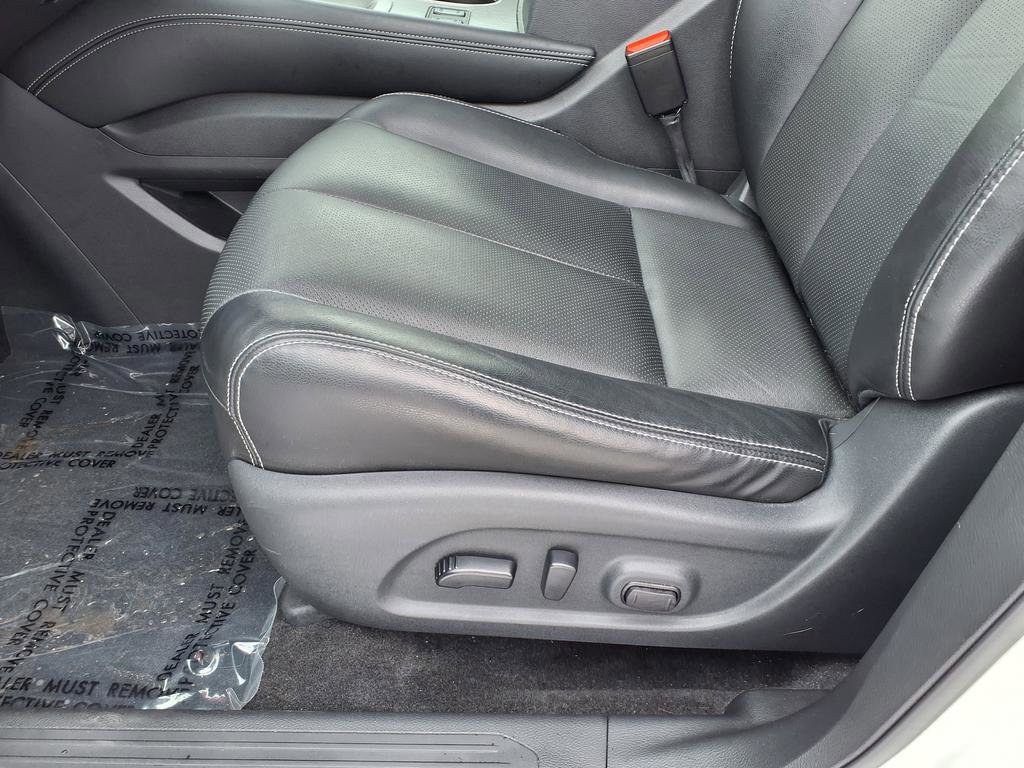 Used 2024 Nissan Murano SL image 14