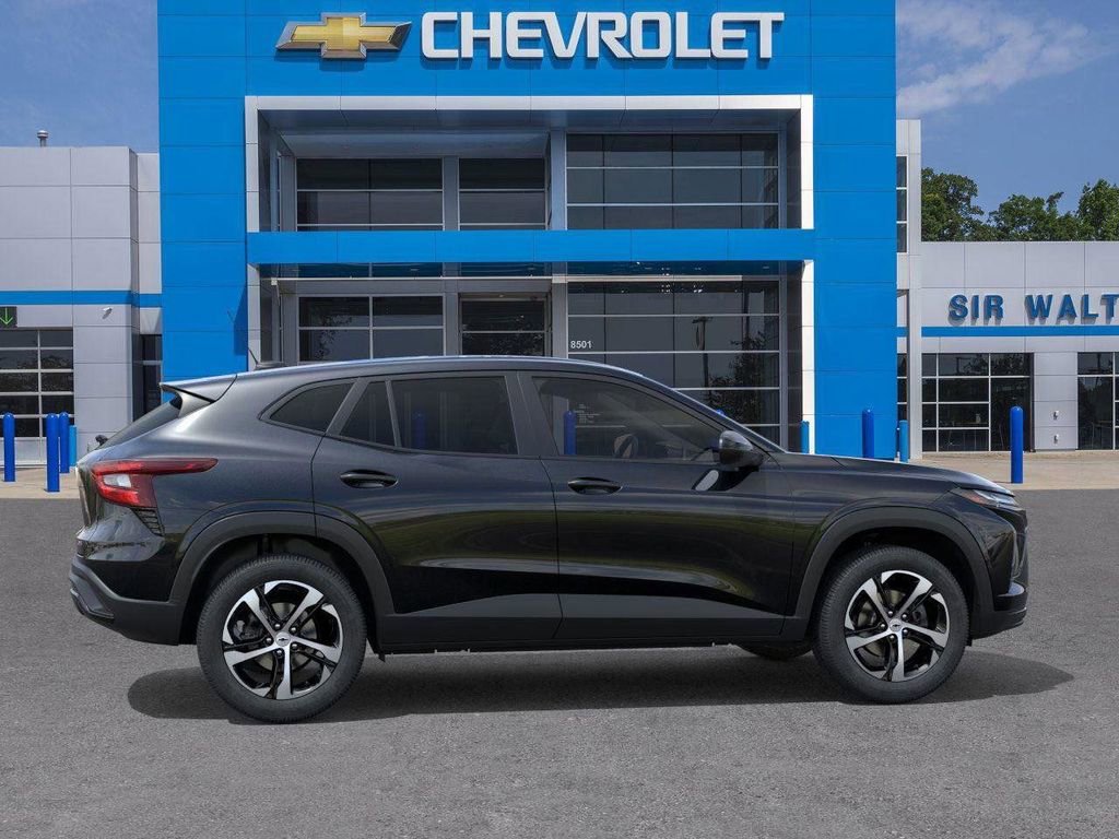 New 2026 Chevrolet Trax RS w/ Driver Confidence Package image 5