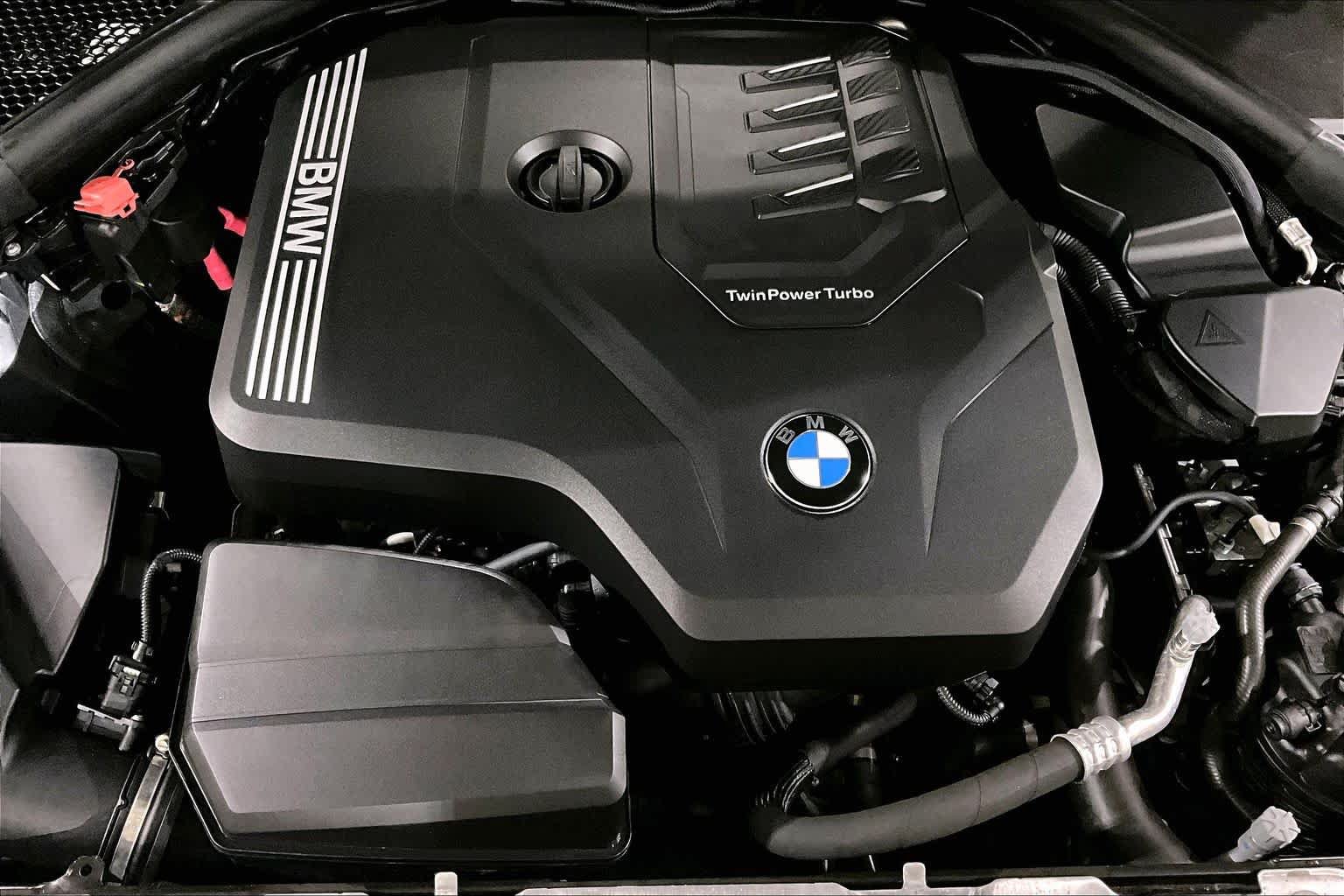 Used 2024 BMW 330i xDrive Sedan w/ Premium Package AWD/4WD image 30