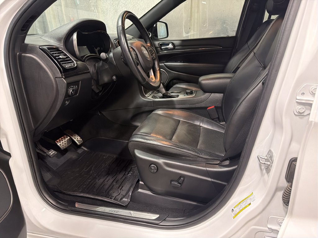 Used 2019 Jeep Grand Cherokee High Altitude AWD/4WD image 4