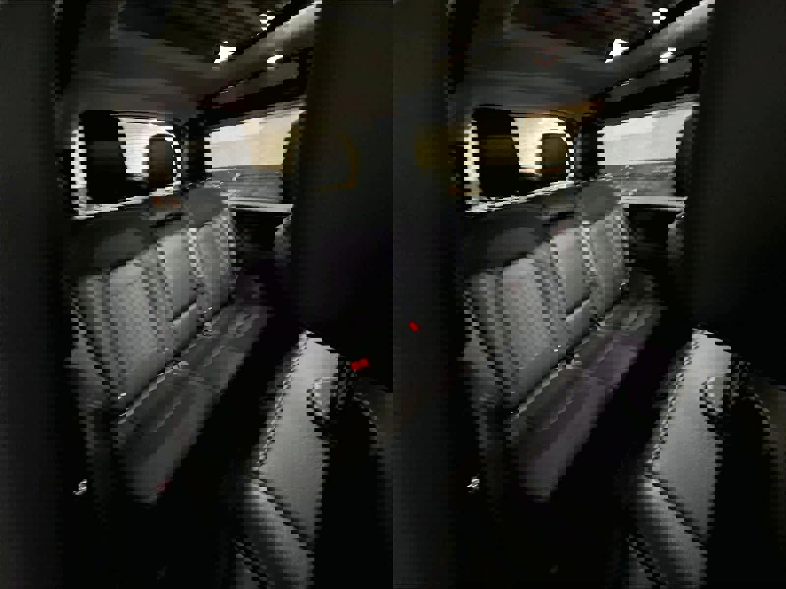 Used 2021 Land Rover Defender 90 First Edition image 29