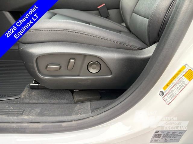 New 2026 Chevrolet Equinox LT w/ Convenience Package II AWD/4WD image 12