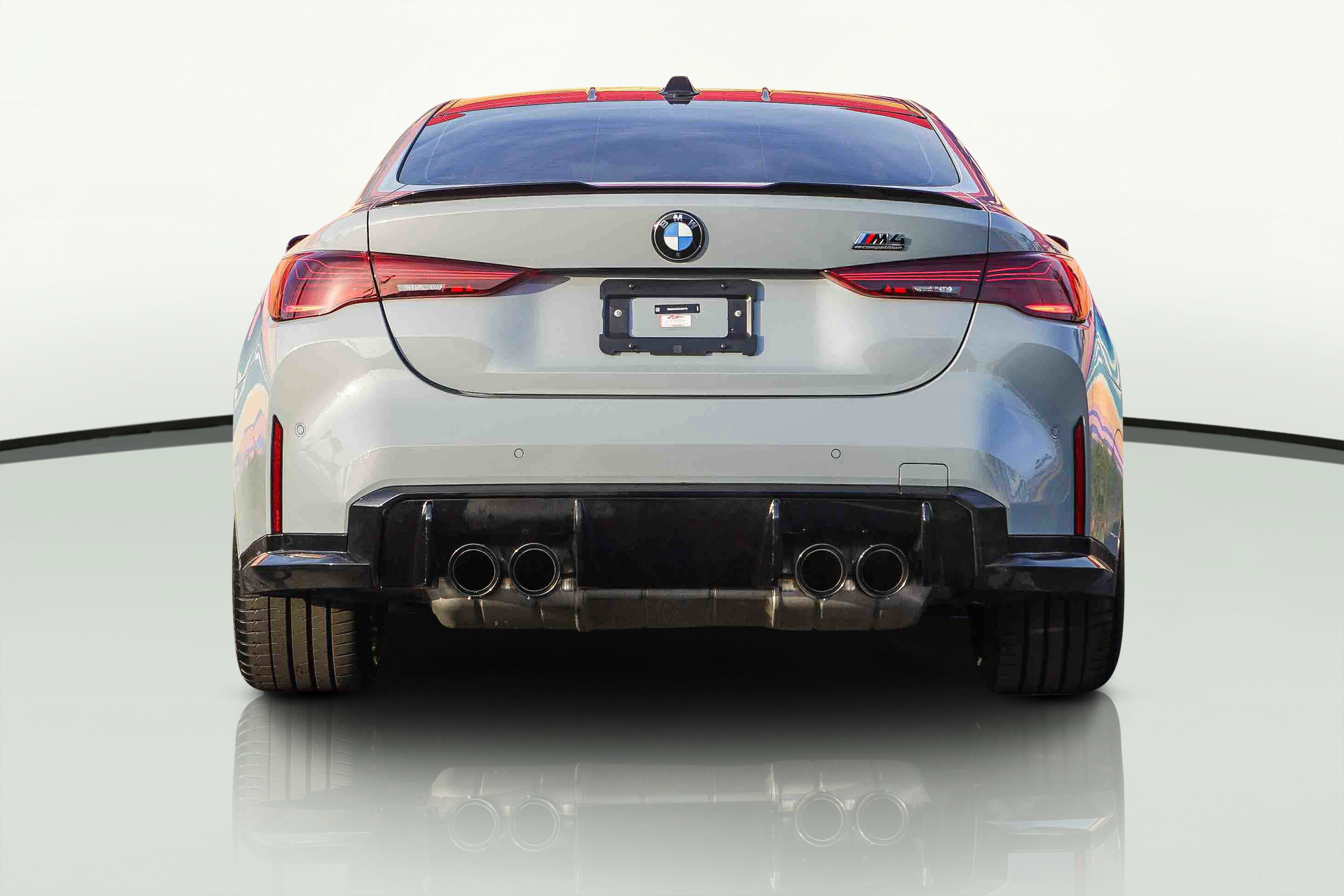 Used 2025 BMW M4 Competition w/ Executive Package image 6