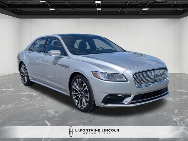 Used 2017 Lincoln Continental Reserve w/ Climate Package AWD/4WD image 4