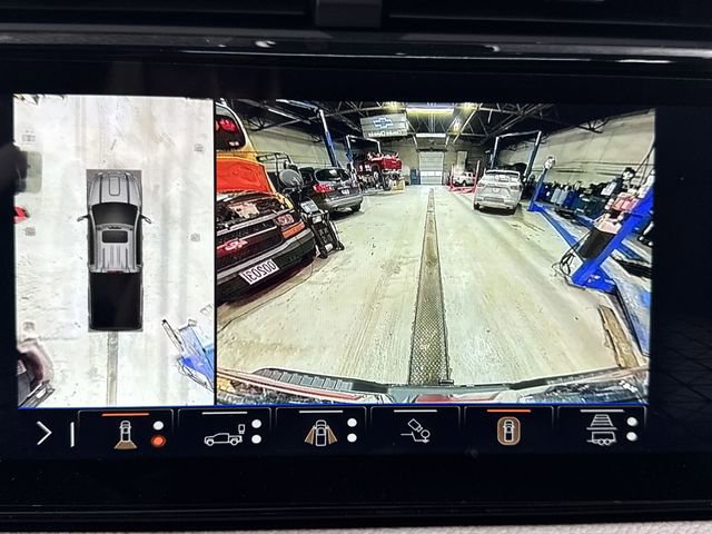 New 2026 GMC Sierra 3500 Denali w/ Denali Reserve Package image 17
