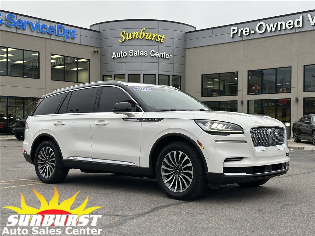 Used 2022 Lincoln Aviator Reserve w/ Equipment Group 201A image 1