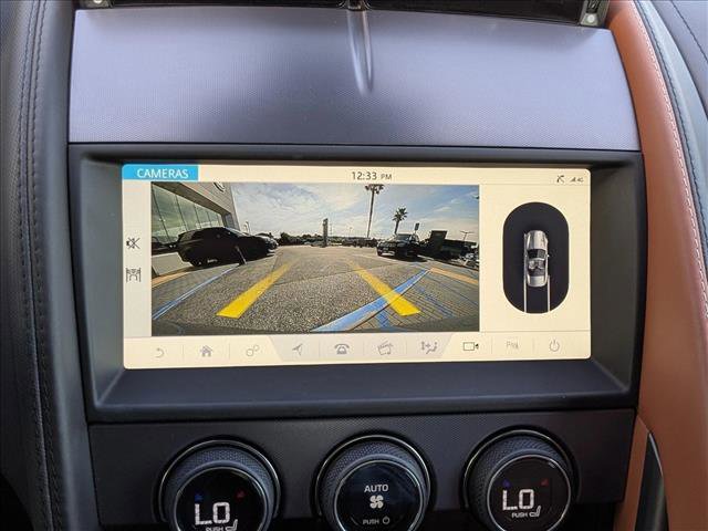 Used 2019 Jaguar F-TYPE Convertible image 15