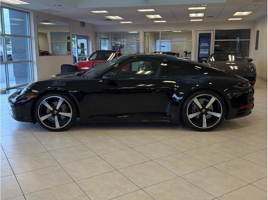 Used 2020 Porsche 911 Carrera image 8