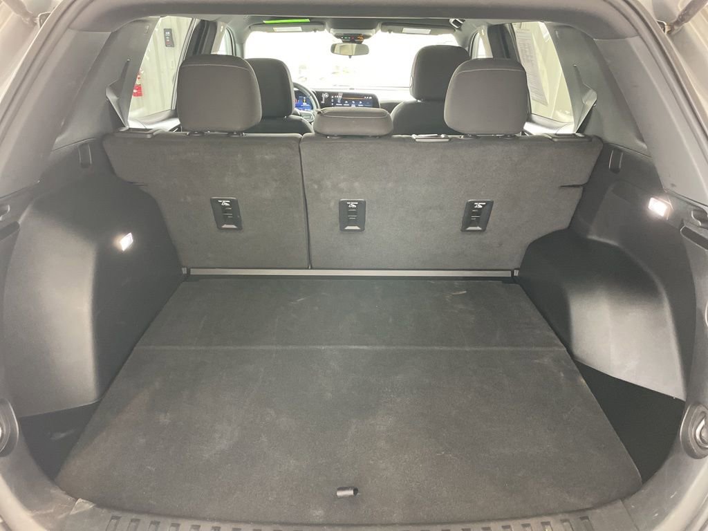 Used 2025 Chevrolet Equinox LT image 19