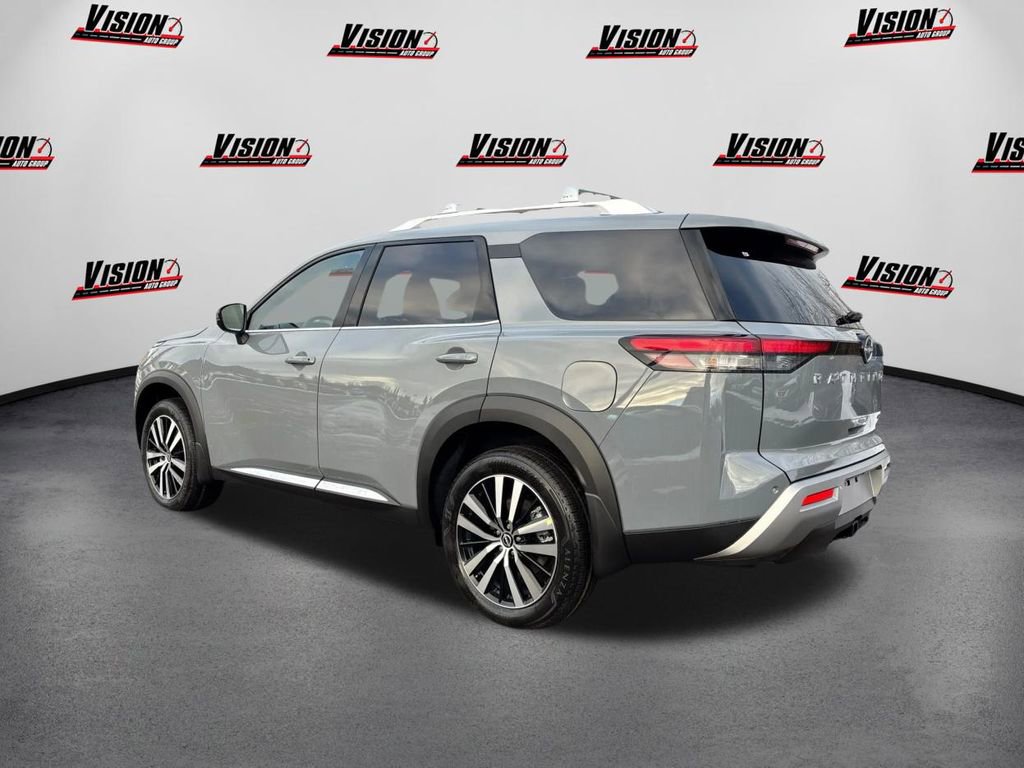 New 2025 Nissan Pathfinder Platinum w/ Lighting Package (N92) image 7