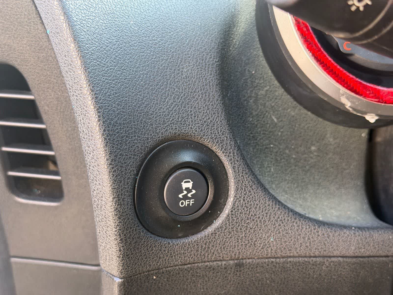 Certified 2019 Nissan 370Z Coupe RWD image 9