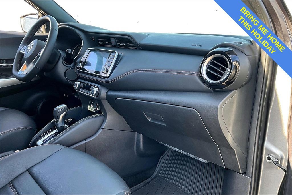 Used 2020 Nissan Kicks SR w/ SR Premium Package image 20