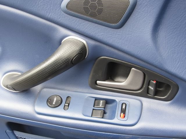 Used 2004 Honda S2000 image 22