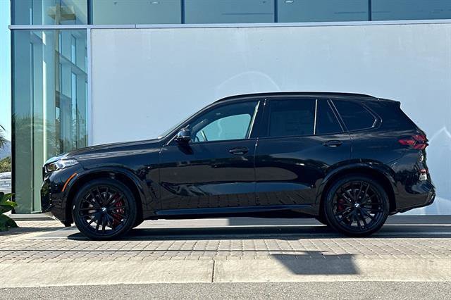 New 2026 BMW X5 M60i image 6