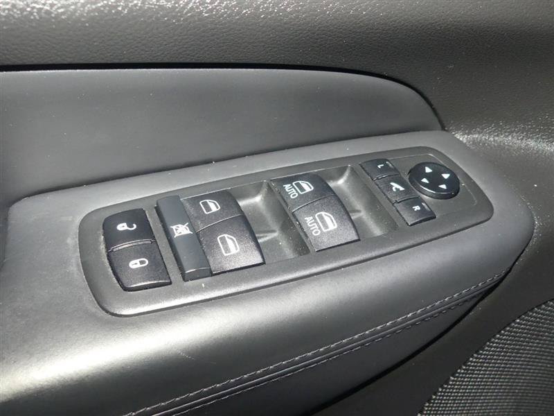 Used 2020 Jeep Grand Cherokee High Altitude AWD/4WD image 18