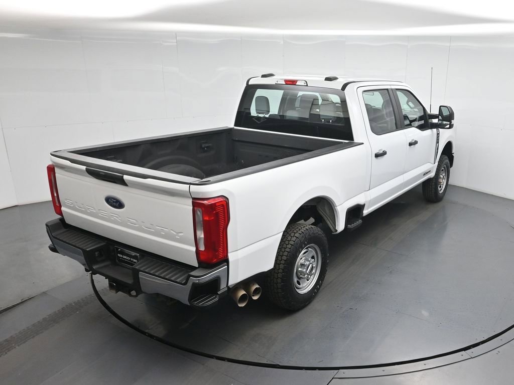 Certified 2023 Ford F250 XL w/ FX4 Off-Road Package AWD/4WD image 42