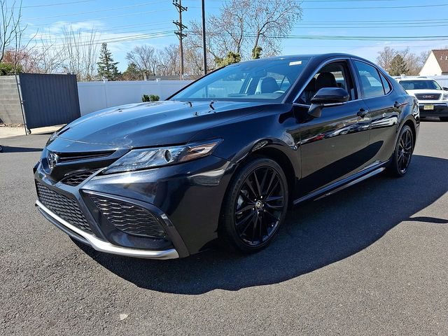 Used 2024 Toyota Camry XSE image 3