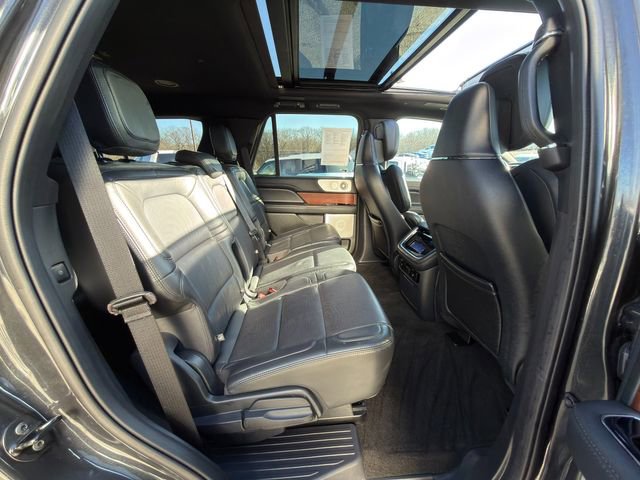 Used 2023 Lincoln Navigator Reserve image 10