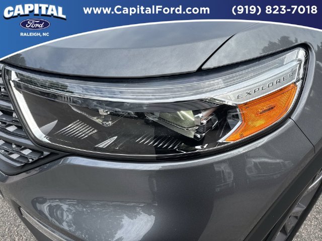 Certified 2022 Ford Explorer XLT w/ Equipment Group 202A AWD/4WD image 11