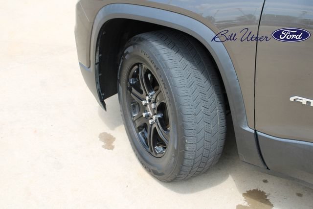 Used 2020 GMC Acadia AT4 w/ Driver Alert Package II AWD/4WD image 7