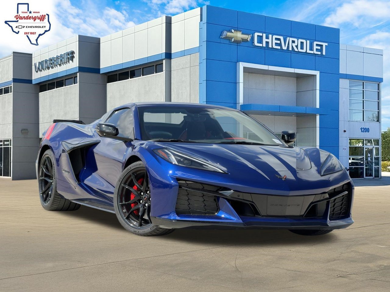 New 2027 Chevrolet Corvette Grand Sport w/ Z52 Sport Performance Package RWD image 1