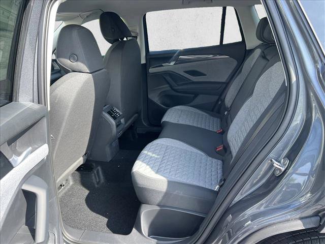 Certified 2025 Volkswagen Tiguan S image 16