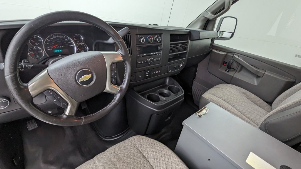 Used 2019 Chevrolet Express 3500 w/ Power Convenience Package RWD image 26