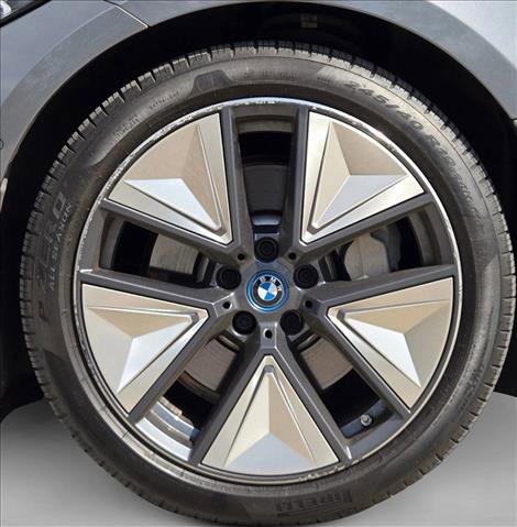 Used 2023 BMW i4 eDrive40 w/ Premium Package image 24