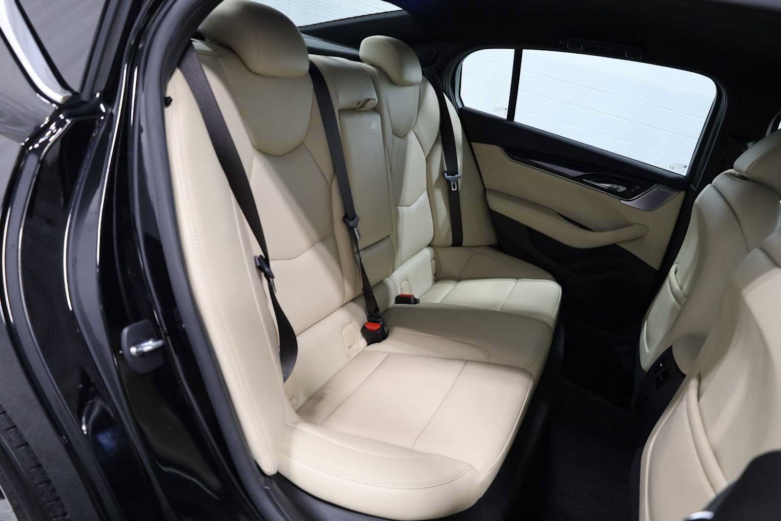 Used 2023 Cadillac CT5 Luxury AWD/4WD image 34
