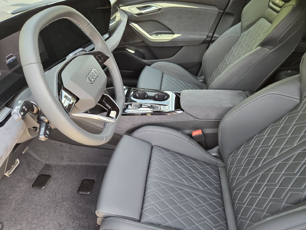New 2027 Audi SQ6 e-tron Prestige AWD/4WD image 16