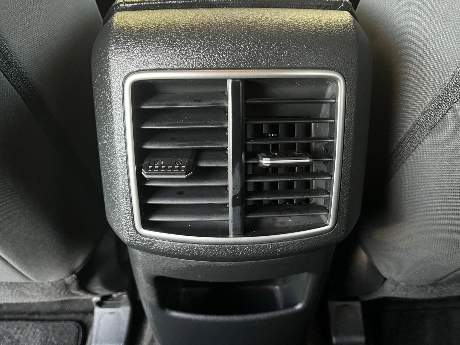 Used 2025 Kia Sportage LX image 22