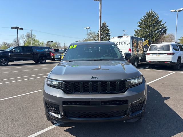 Used 2023 Jeep Grand Cherokee L Laredo image 5