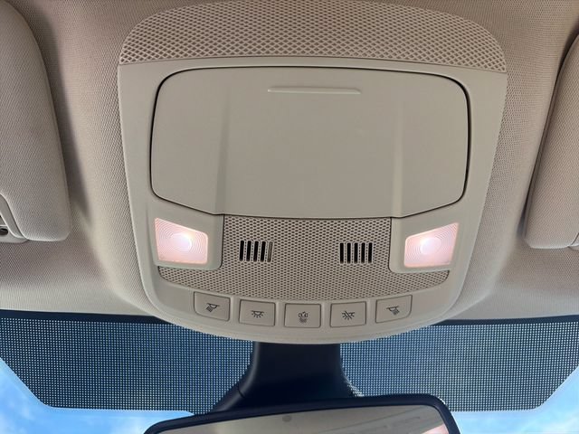 Used 2022 Ford Edge SEL AWD/4WD image 53