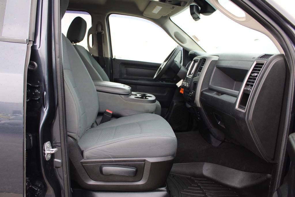 Used 2016 RAM 1500 Express w/ Popular Equipment Group image 17