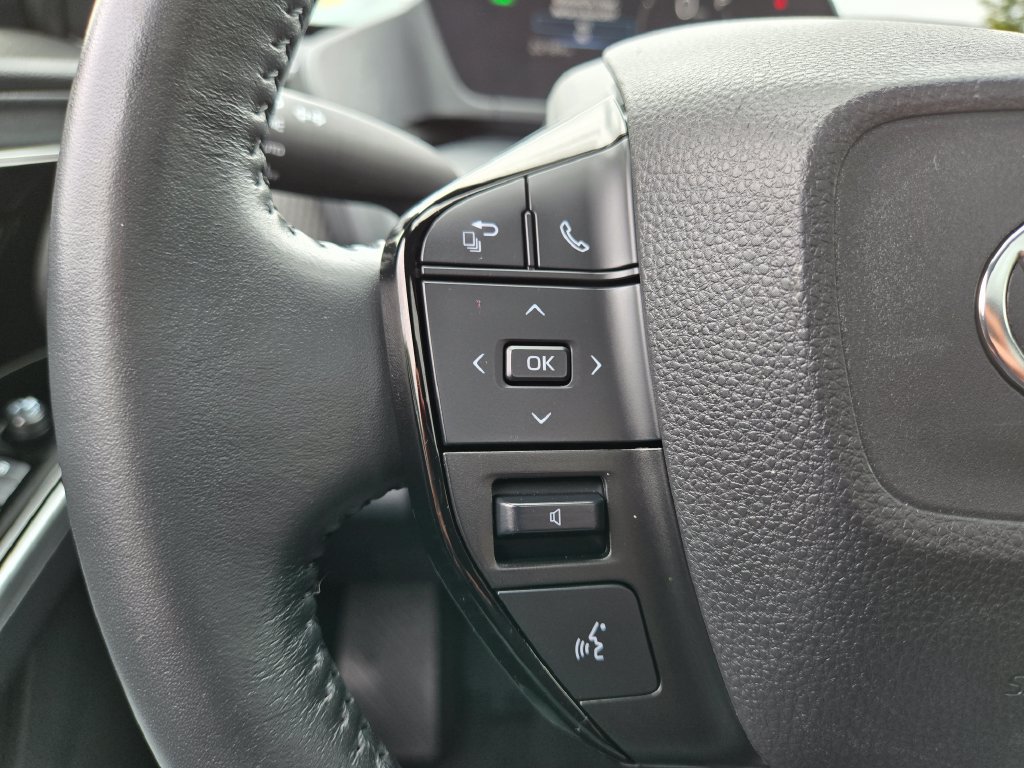 Used 2023 Toyota bZ4X AWD w/ Weather Package image 18