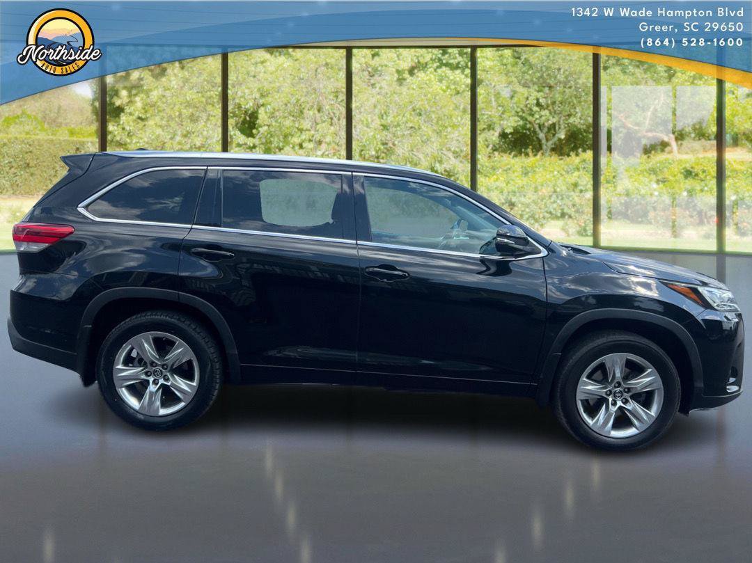 Used 2019 Toyota Highlander Limited AWD/4WD image 25