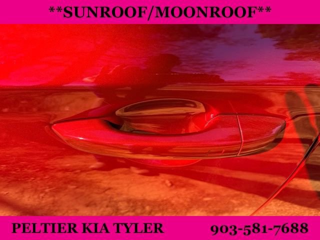 Used 2023 Genesis G70 3.3T w/ Sport Prestige Package image 8