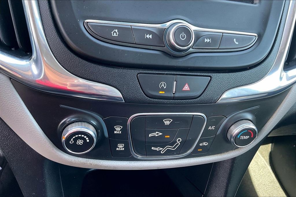 Used 2023 Chevrolet Equinox LS AWD/4WD image 31