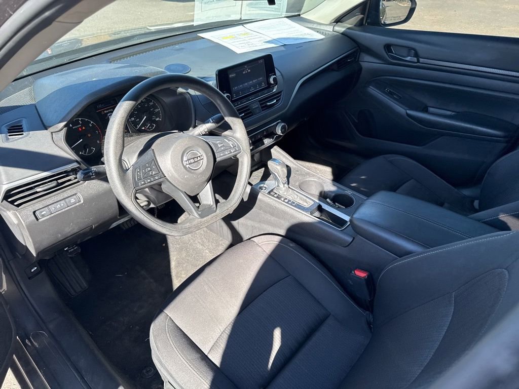 Used 2023 Nissan Altima 2.5 S image 8