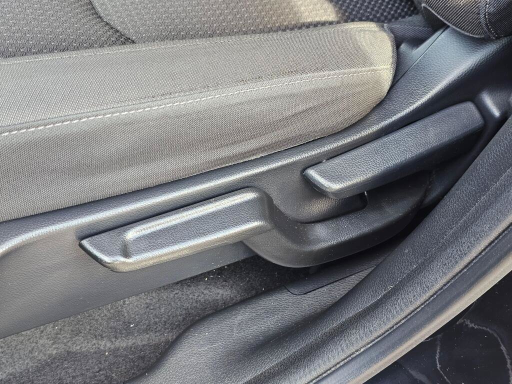Used 2019 Honda HR-V EX image 24