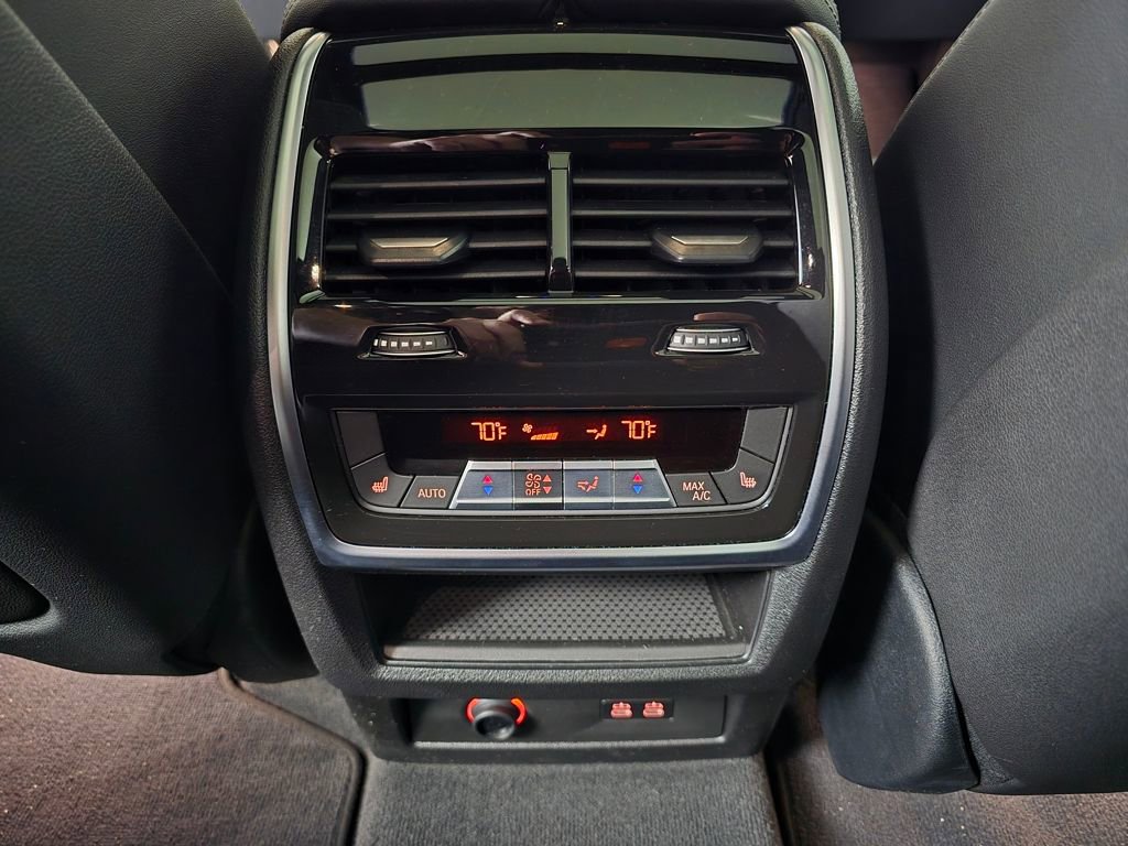 Certified 2025 BMW X5 xDrive40i w/ Executive Package image 23