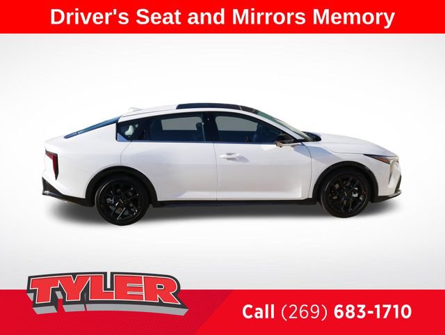 New 2026 Kia K4 GT-Line Turbo FWD image 9