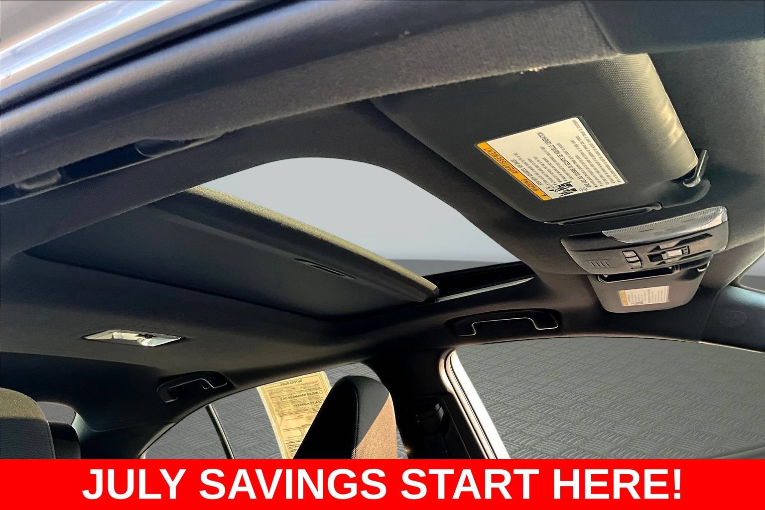 Used 2021 Toyota Corolla SE w/ SE Premium Package FWD image 30
